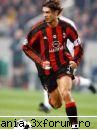pirlo sau maldini nu y cunosc 
(ac milan) cava despre fotbal